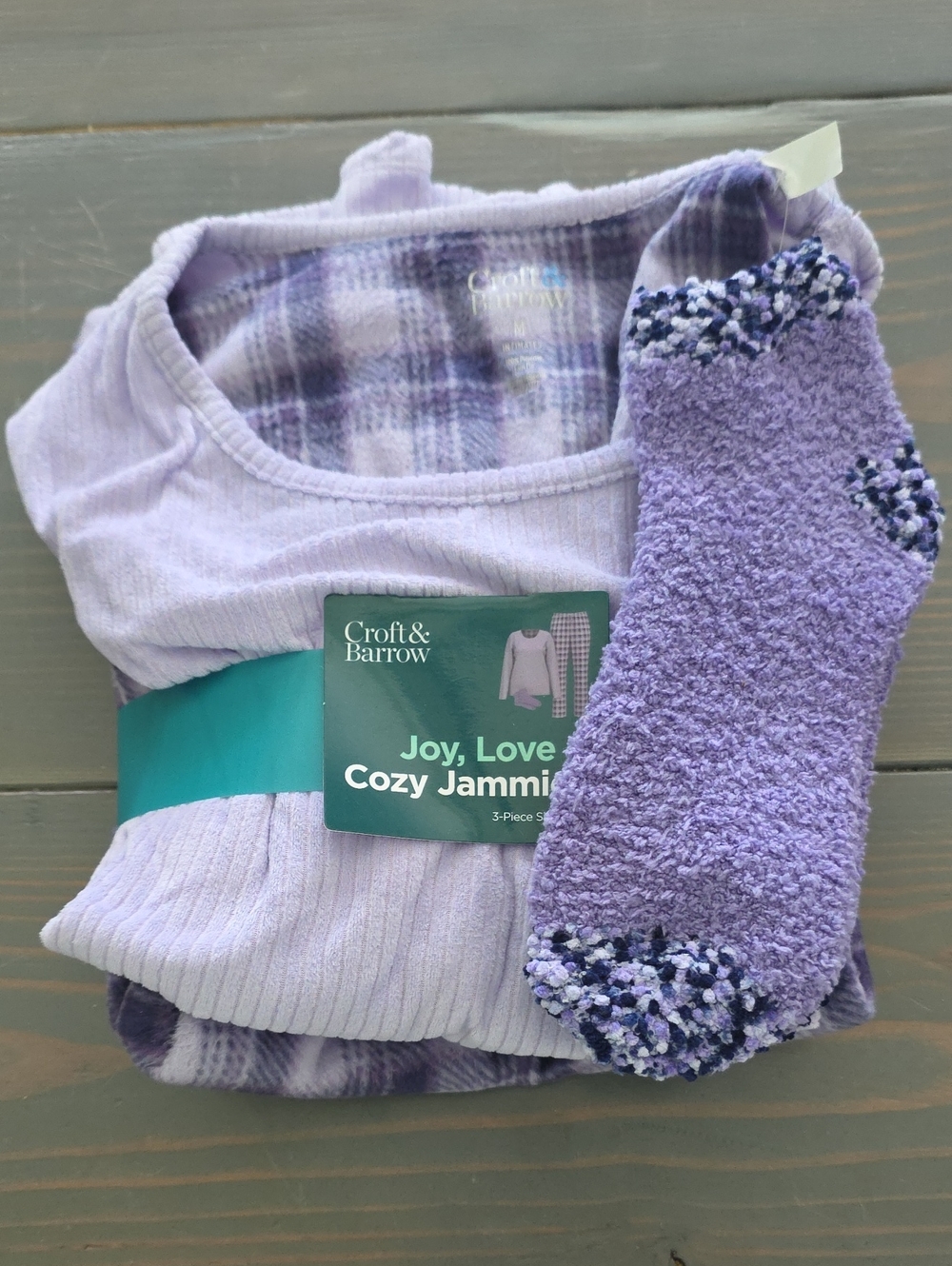 Croft & Barrow  3-Piece Cozy Pajama Set with Plush Socks